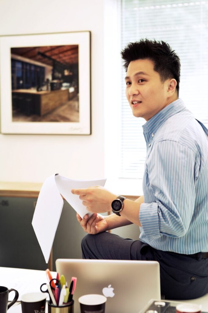 JW during his earlier coffee career in Korea in 2013.