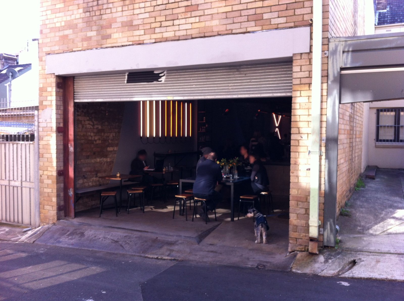 Designing a Café Without Hiding the Building: Reuben Hills, Sydney